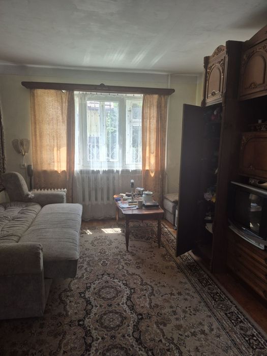 Продаж будинку  село  Страдч