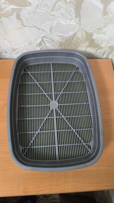 Продам, лоток , мисочки для їжі , води котів, собак