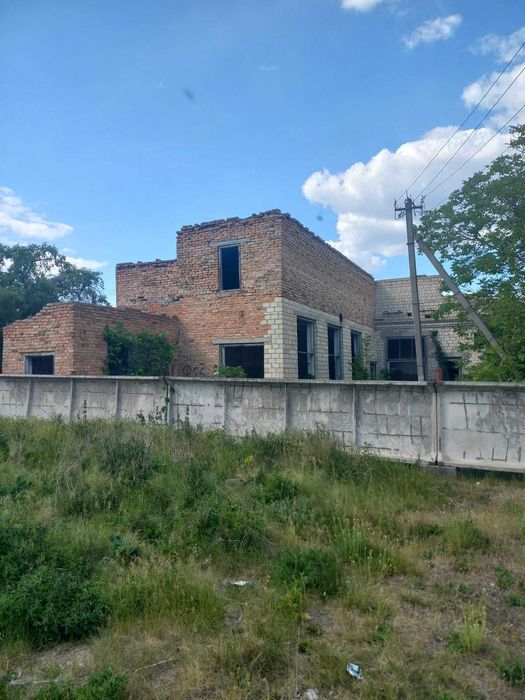 Виробниче примішення для бізнесу.