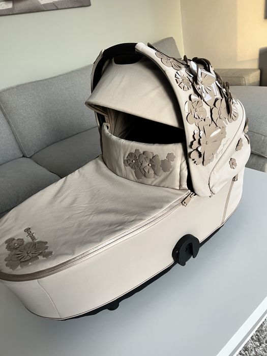 Gondola cybex mios simply flowers beige