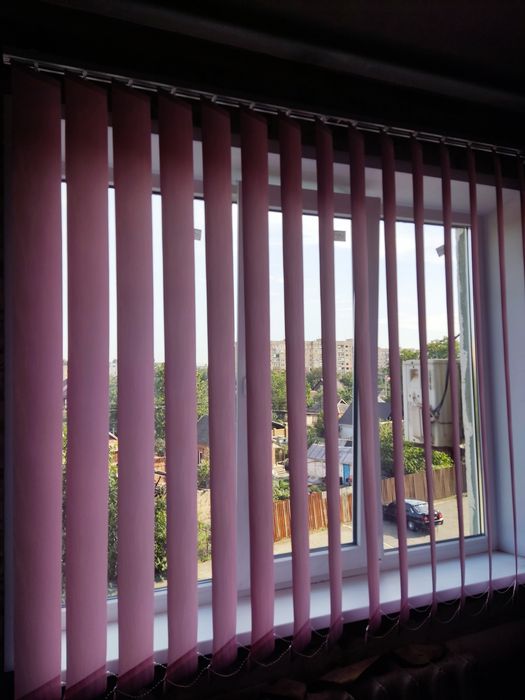 Жалюзі -Вертикальні.