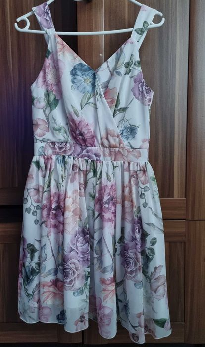 Sukienka princeska, na wesele, studniówkę S