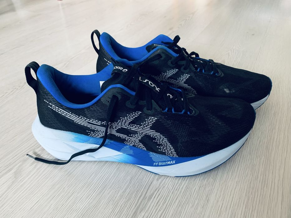 Кросівки Asics Gel-Novablast 5 /46.5р 30см/Original,стан