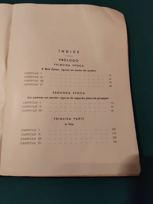 Livro “PELE” (1a edição)