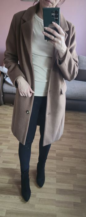 Płaszcz zimowy 36 S Carry brązowy camel