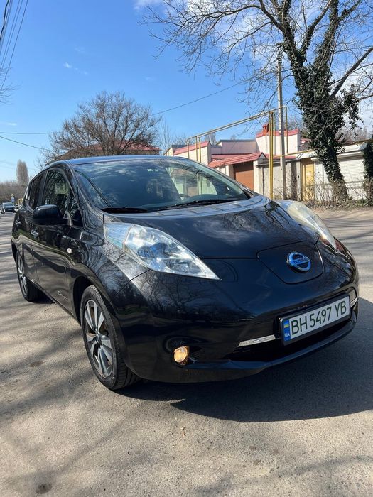 Nissan Leaf 2014 року