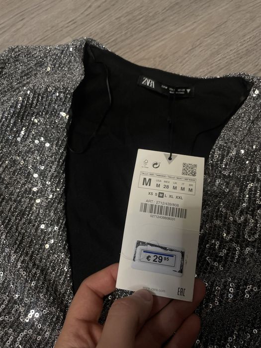 Топ Zara топик
