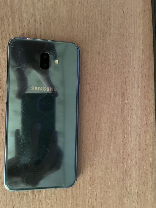 Продам Samsung j6+