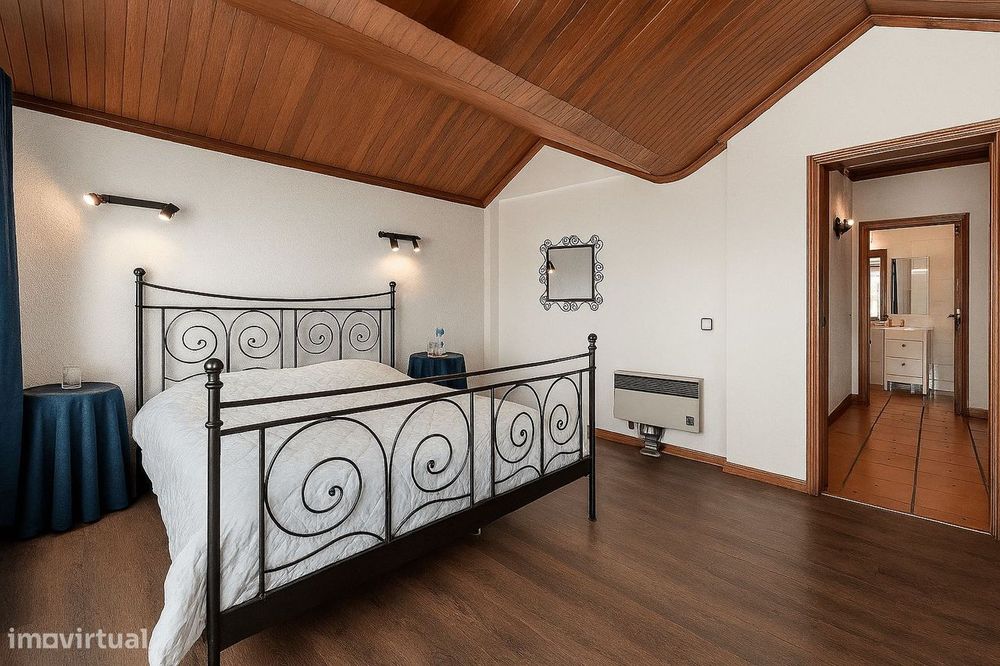 Penthouse T4 com piscina, Junqueiro Carcavelos, Cascais