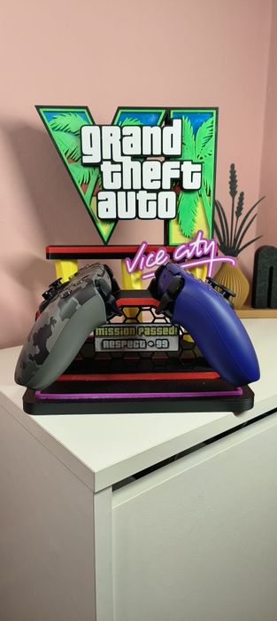 Suporte de comandos/headset GTA VI