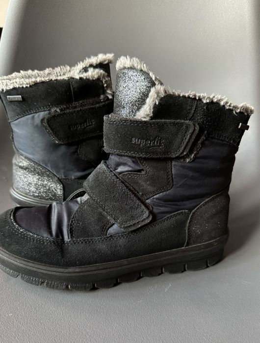 Зимові черевики. Ботінки. Сапоги. Ботинки. Superfit. Gore-tex . Дутики