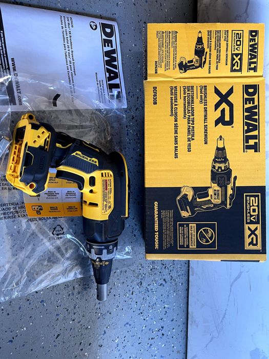 Dewalt       Pladur
