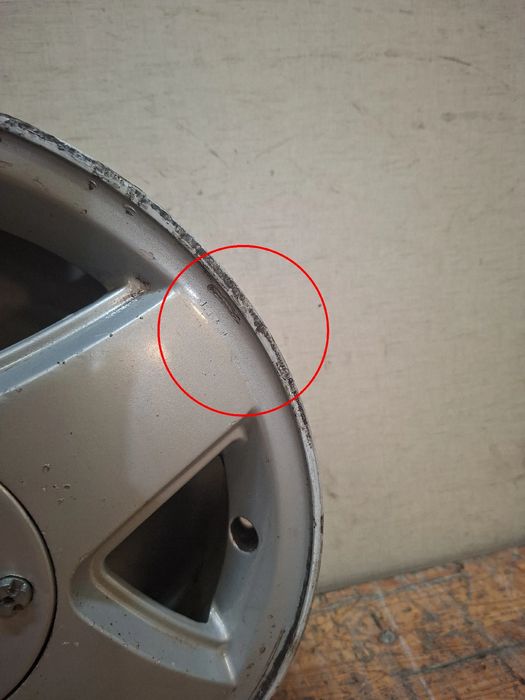 Jante trás esquerda RENAULT Clio II (BB0/1/2_, CB0/1/2_)