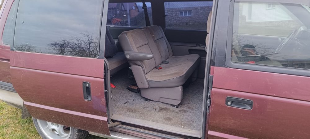 Chrysler voyager 2.5td..Ford Contour 2.0i