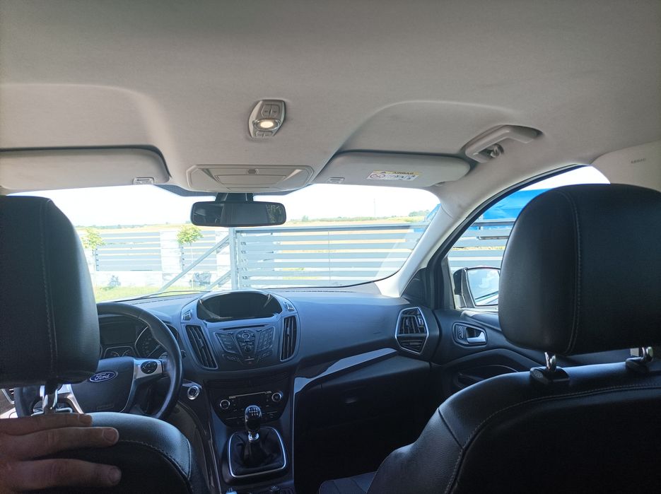 Ford Kuga mk2 przebieg 130 tys cała w orginale