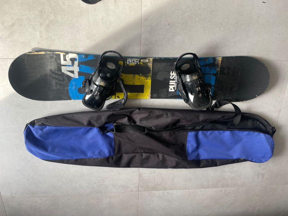 Deska snowboardowa 145 +pokrowiec