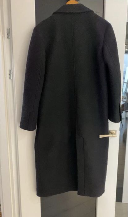 Стильне демісезоне чорне пальто Cher17