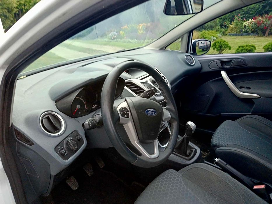 Ford fiesta 1.6 120KM
