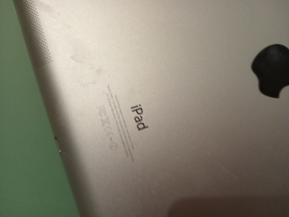 Планшет Apple A1460 iPad with Retina display модем 4G на запчасти