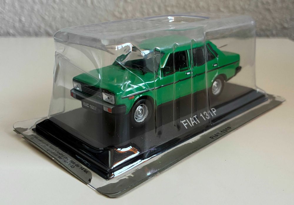 Fiat 131p Kultowe Auta PRL samochód auto model DeAgostini 1:43