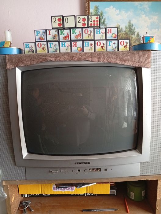 Телевізори на запчастини