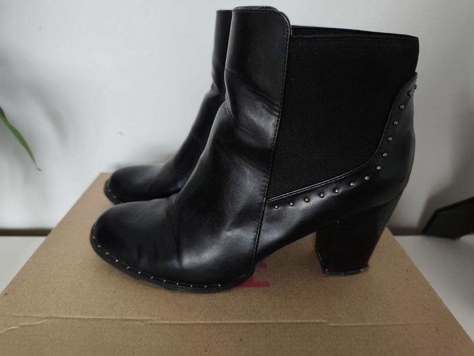 Buty botki damskie CCC rozm 40
