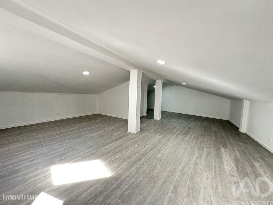 Casa / Villa T5 em Cavadoude de 150 m2