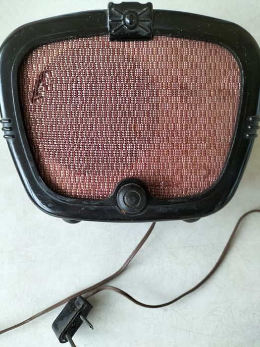 Радиоприемник Днепр.