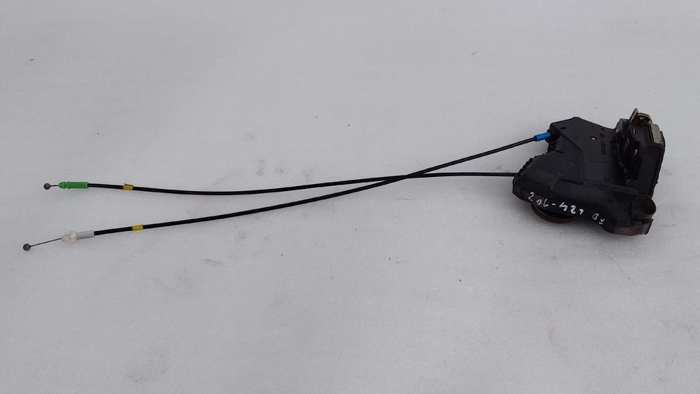 Fechadura / fecho porta frente direito TOYOTA Auris Hatchback (_E15_)