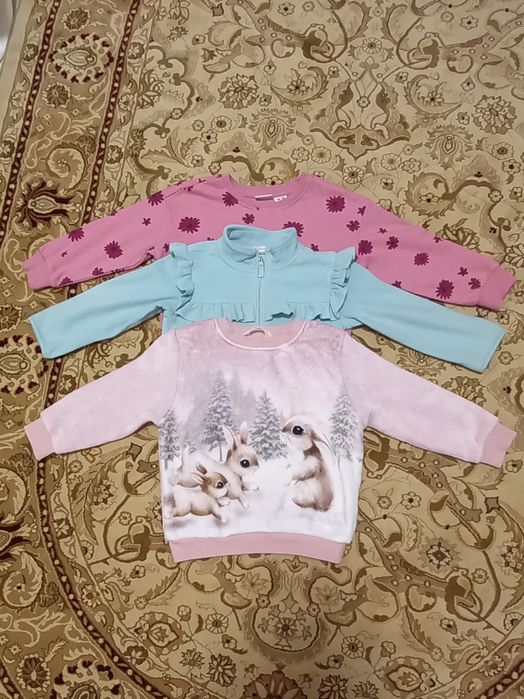 Кофти теплі фліс H&M  на дівчинку. світшот 98-104-110