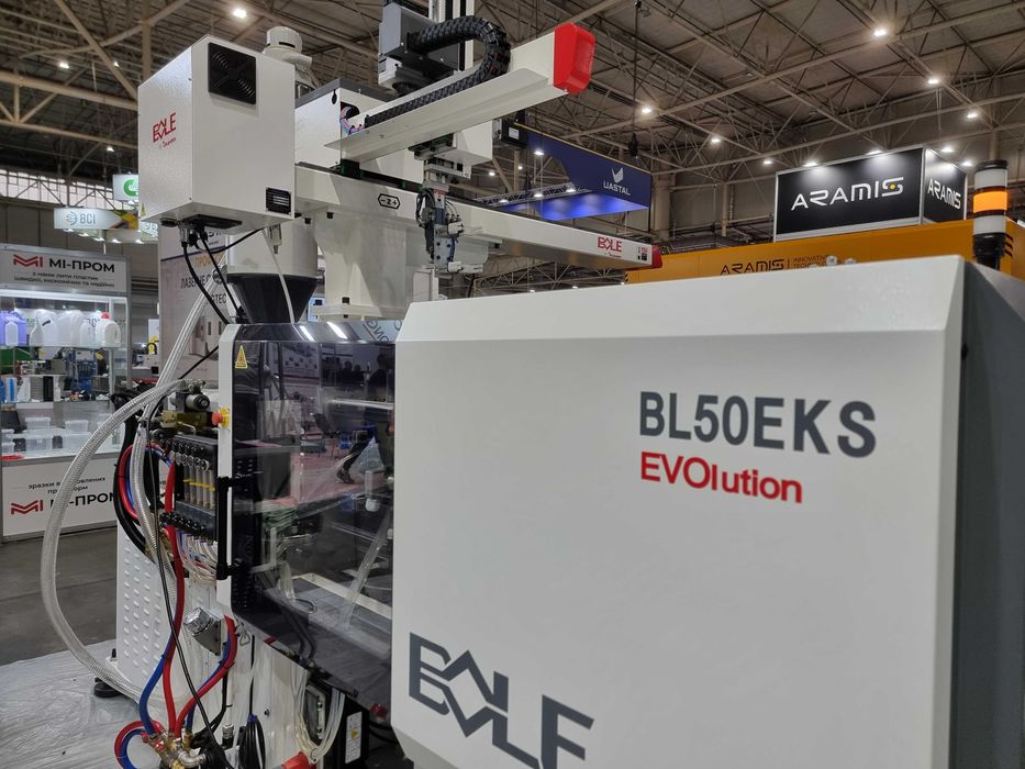 ПРЕМІУМ Термопластавтомати BOLE EKS-EVOlution