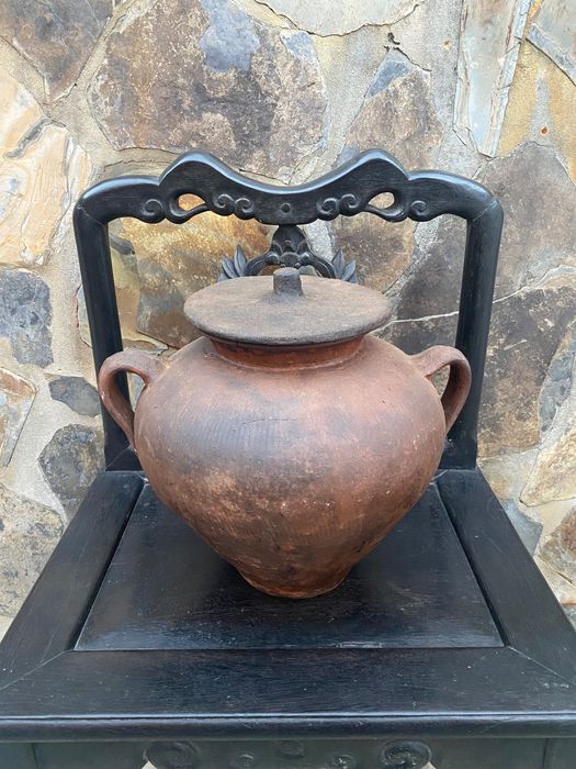 Pote com Tampa Cerâmica Chinesa séc XIX 27 cm altura