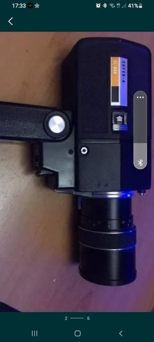 Maquina de filmar super 8 a trabalhar