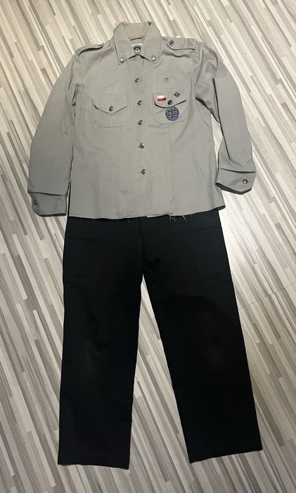 Mundur harcerski damski