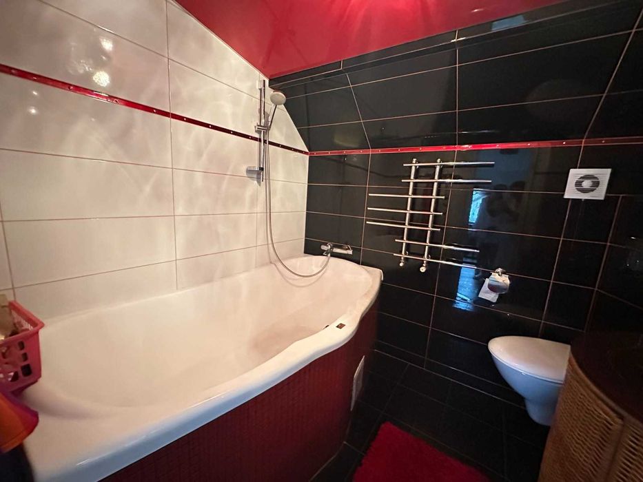 3 кім. вул. Новий світ