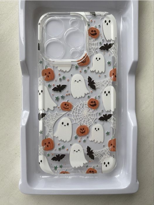 Чехол на iPhone 15 pro