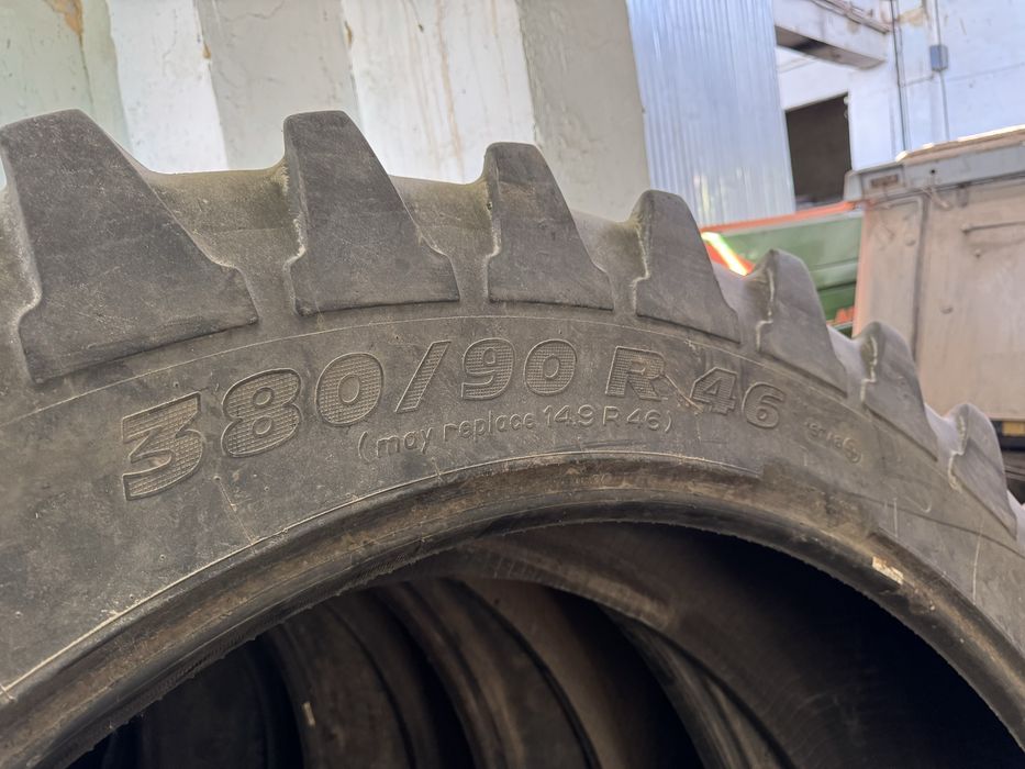380/90R46 Bkt/Michelin 2 комплекта