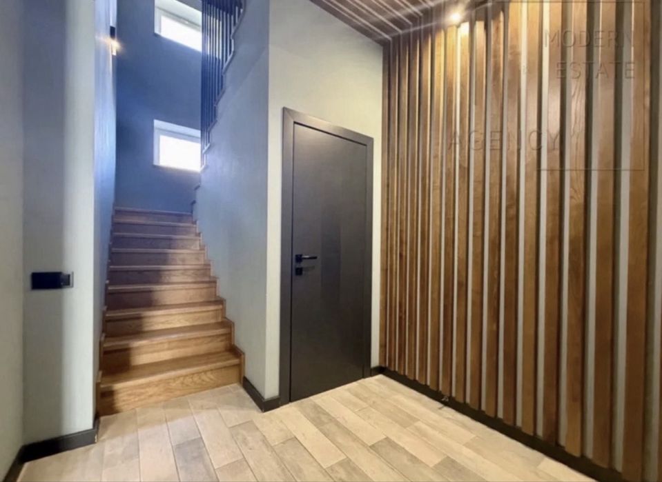Ірпінь Таунхаус з ремонтом, 120м2. Стоянка