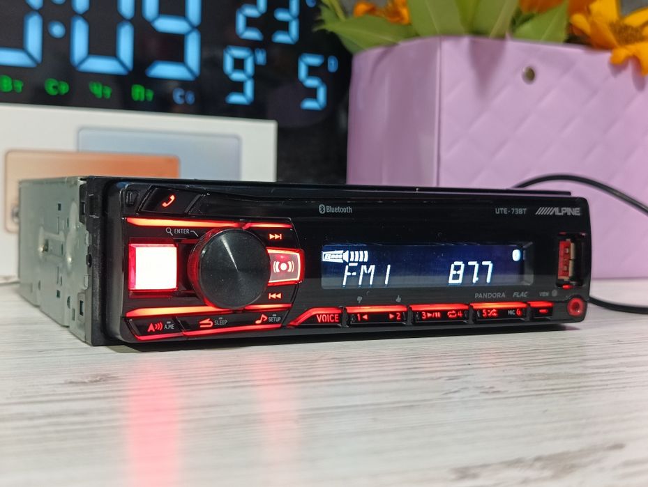 ///Alpine ute-73bt(Bluetooth audio)