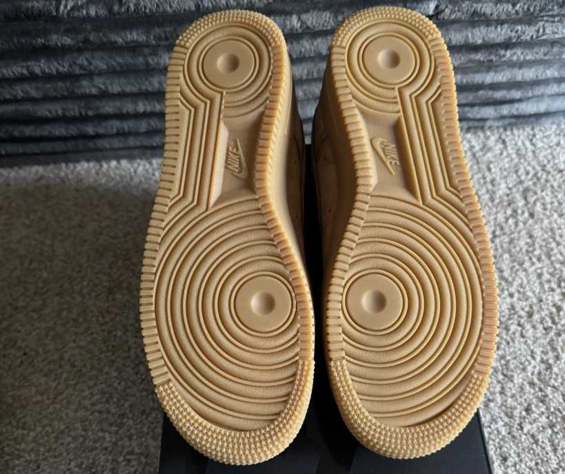 "Buty męskie Trampk Nike_Air_Force_1_Low_Supreme_Wheat R.38.5