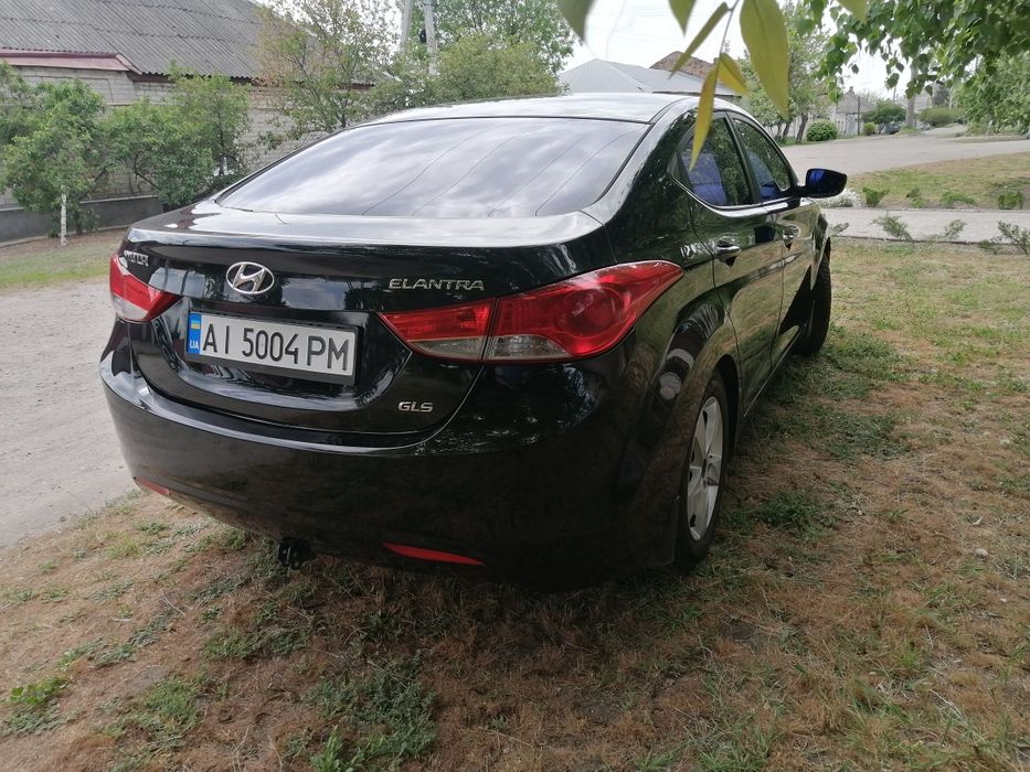 Hundai Elantra 2012