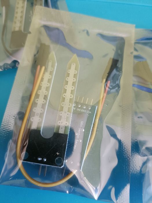 4szt czujniki wilgotności gleby