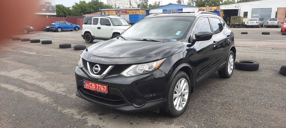 Продам нещодавно пригнаний з США NISSAN Rogue Sport у комплектації SV