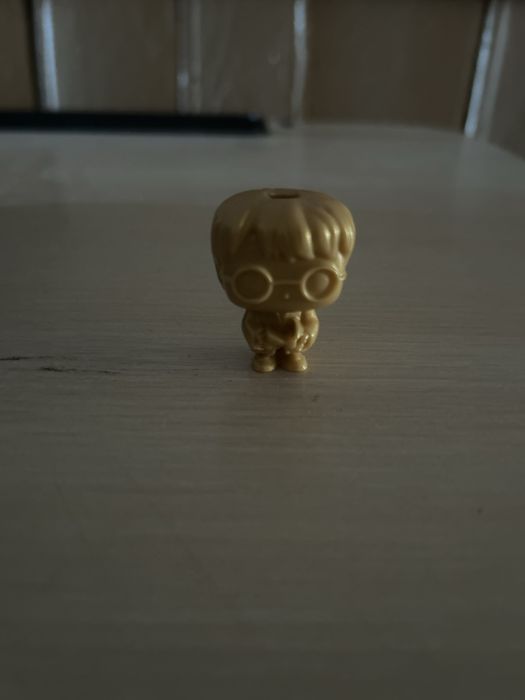 Золотий Гаррі Поттер