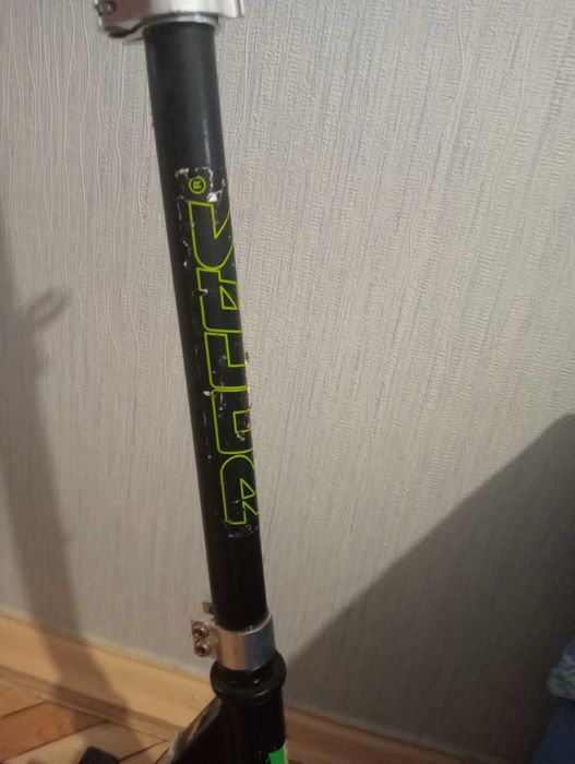 Самокат дитячій б-у