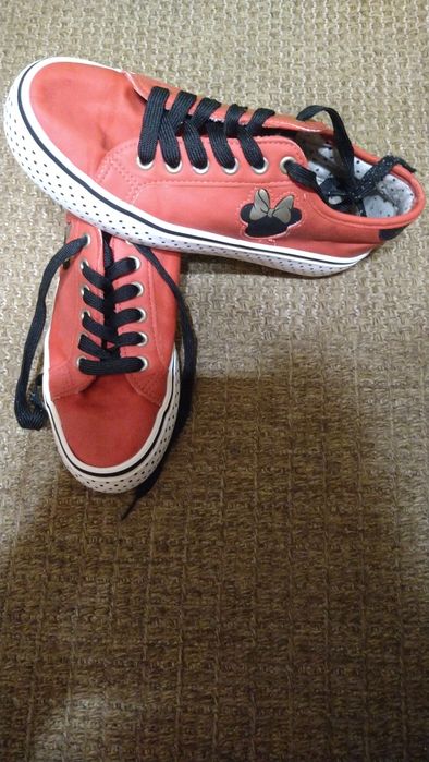 Trampki Minnie Mouse rozmiar 38