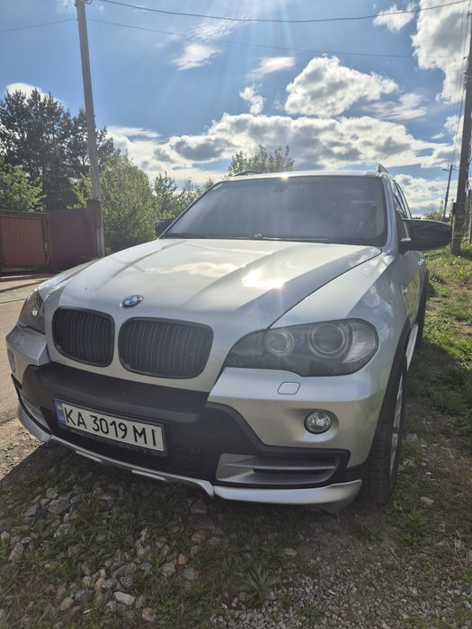 BMW X5 E70 4.8I aerokit