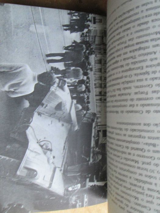 25 de Abril - Documento