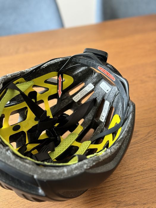 Kask Specialized Propero 3 czarny Medium Mips ANGI