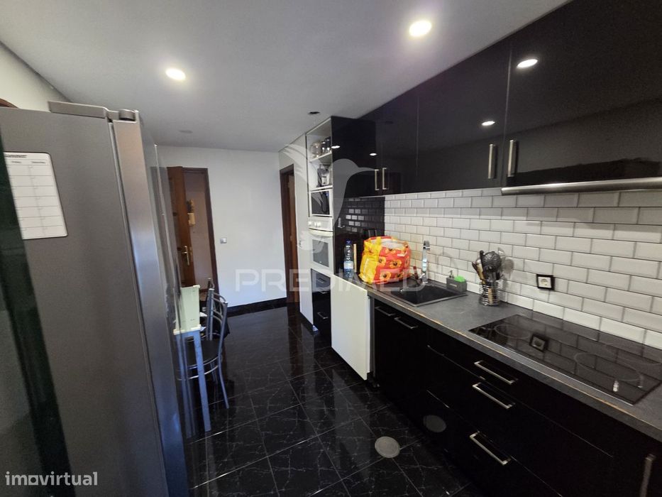 T2 com lugar de garagem Oliveira do Douro